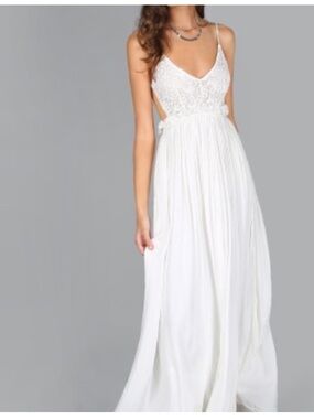 Lace Overlay Backless Pleated Maxi Dress White | NWOT | Size M
